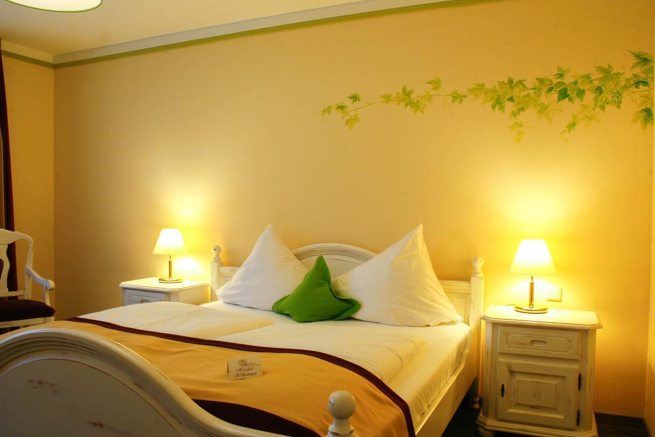 Hotel Speeter 바이젠하임 암 베르크 외부 사진